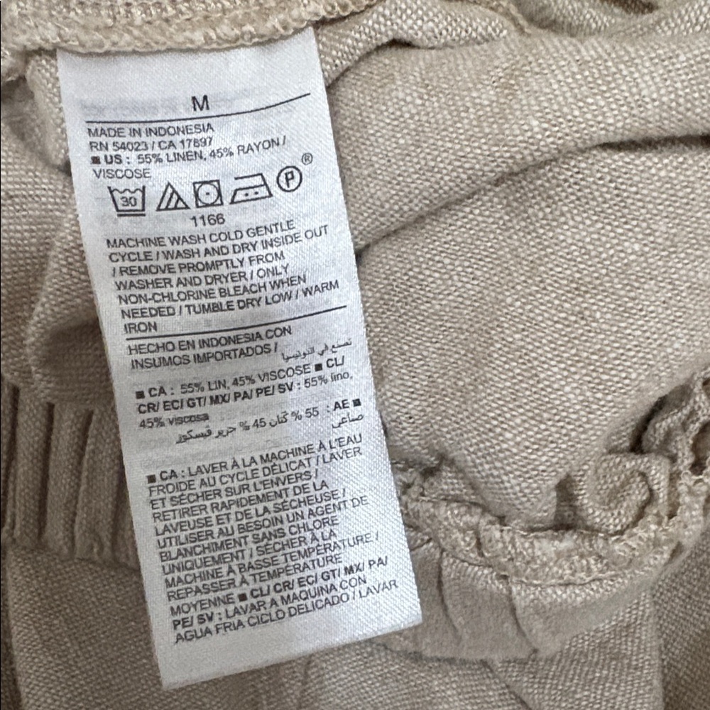 Old Navy Tan Wrap Skort - Picture 4 of 7